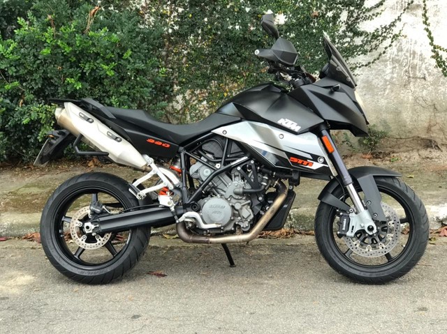 KTM SUPERMOTO 990