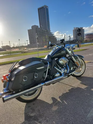 Road King 2013 com apenas **14.500km**
