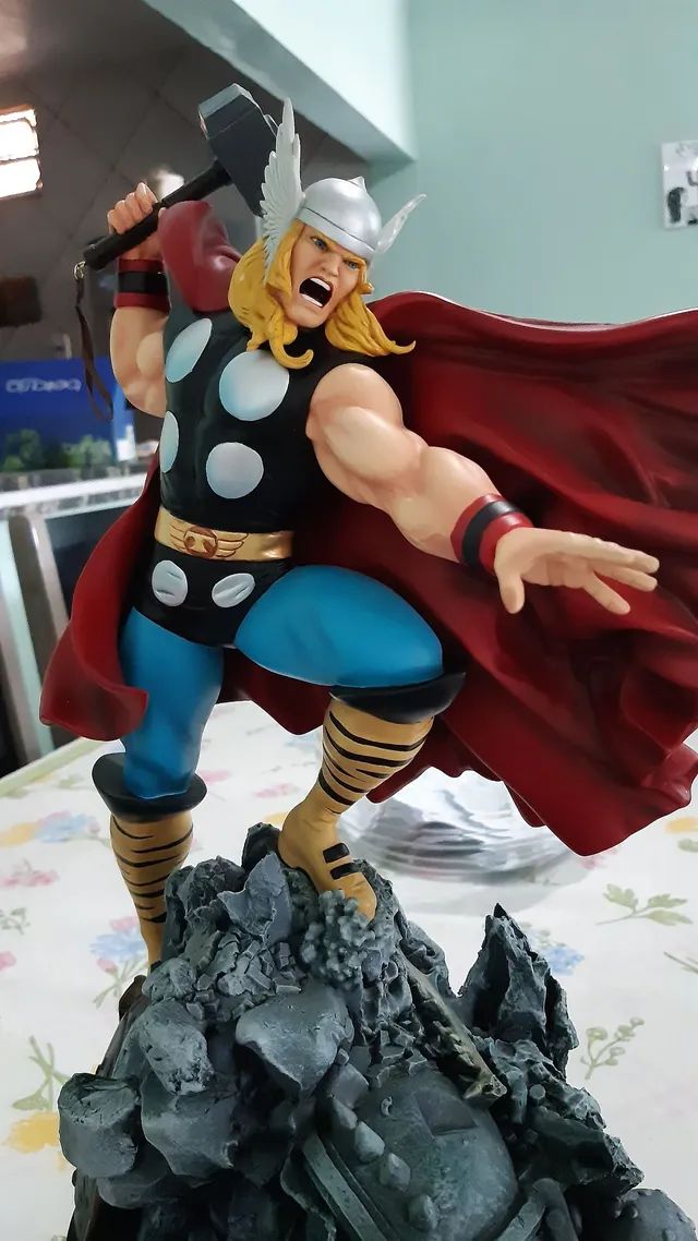 The Mighty Thor 1/6 Bowen designs  - Foto 4