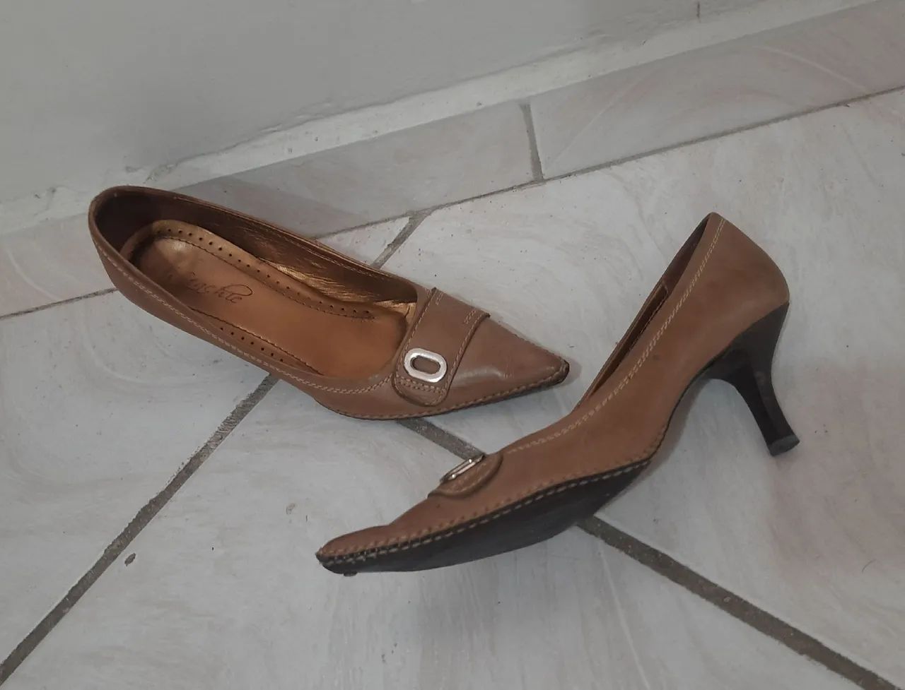 Sapatos de couro - Foto 2