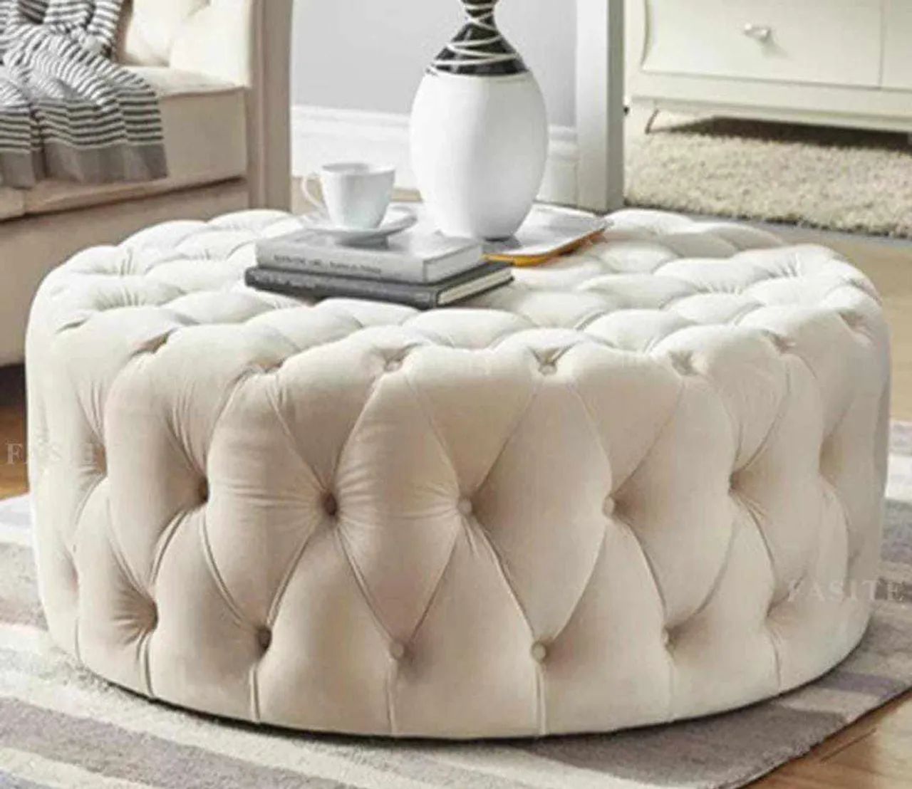 Puff luxo captone 