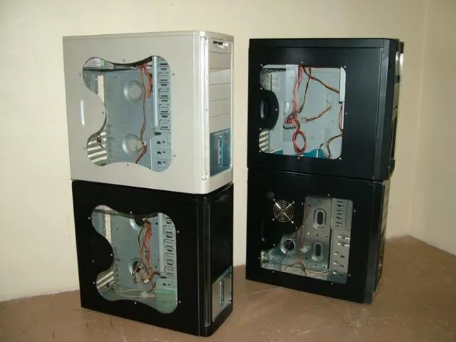 Gabinetes de computador simples e tipo "mod" com lateral em acrílico e neon interno - Foto 2