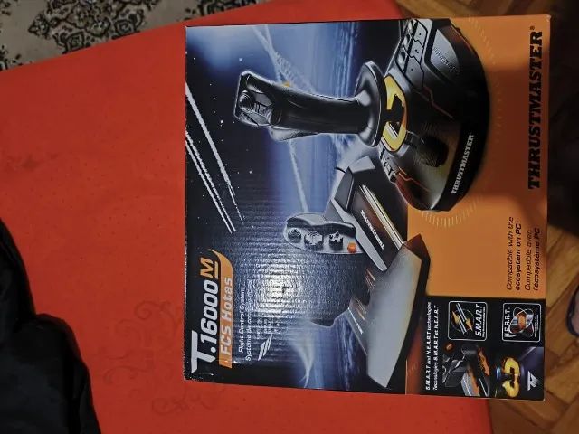 Manche Thrustmaster T16000m na caixa - Foto 4