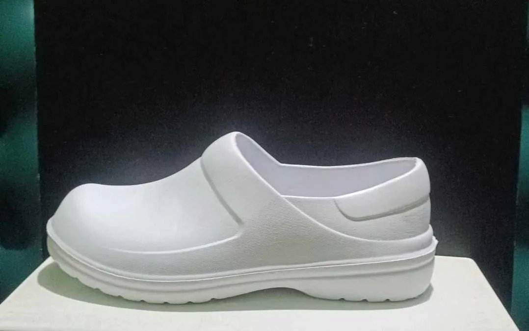 Sapato antiderrapante oferta