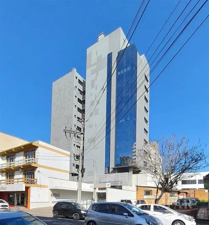 Sala comercial pronta para usar, com dois banheiros, uma vaga de garagem , espera para ar  - Foto 2