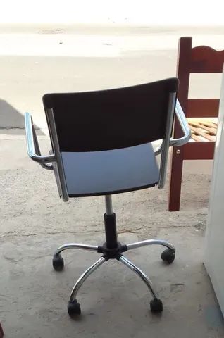 Cadeira de escritório - Excelente  - Foto 3