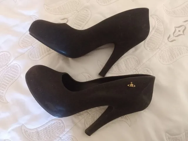 Sapato boneca camurçado preto