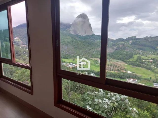 Belíssimo flat em pedra azul