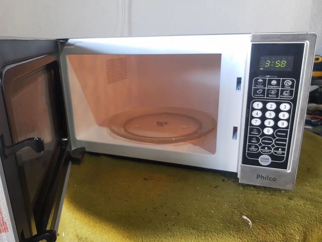 Microondas Philco Espelhado 31 Litros - Foto 3