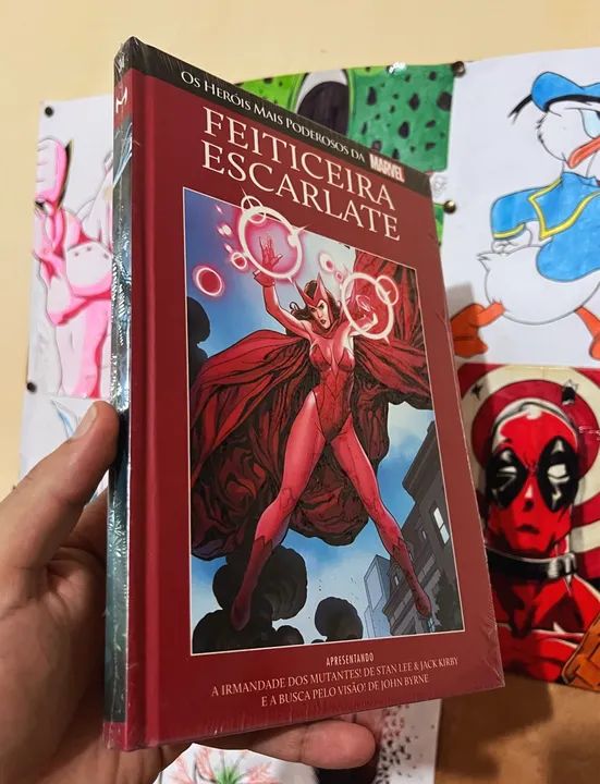 Feiticeira escarlate salvat vermelha capa dura lacrada - Foto 2