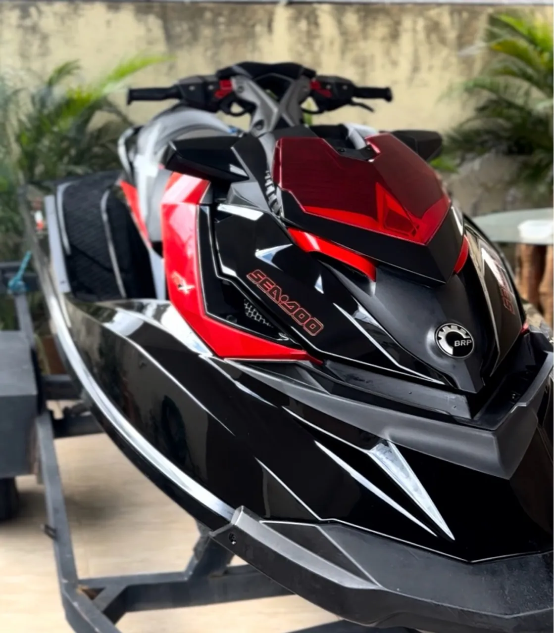 Jet ski