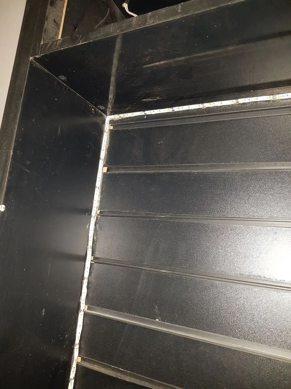 Expositor pra adega é similares  - Foto 3