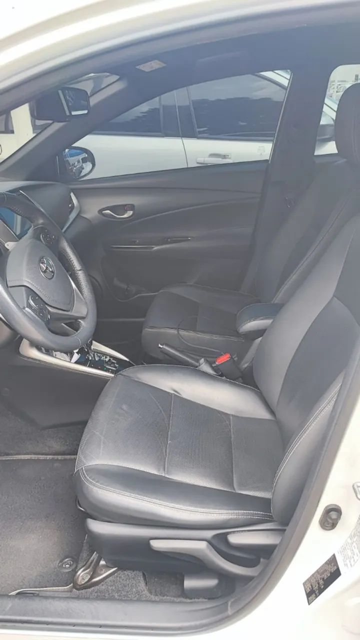 Toyota Yaris XS 1.5 Flex 16V 5P Aut. 2019 - Foto 2