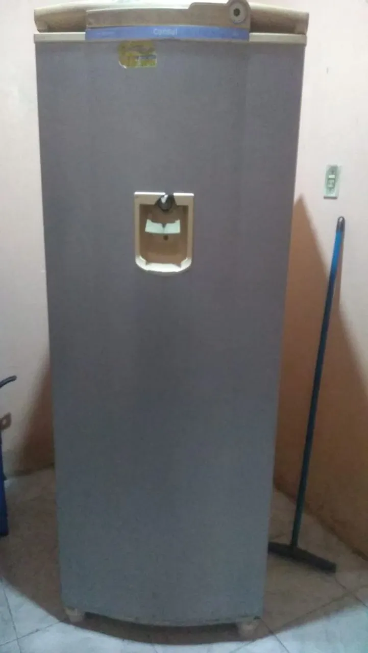 Geladeira consul
