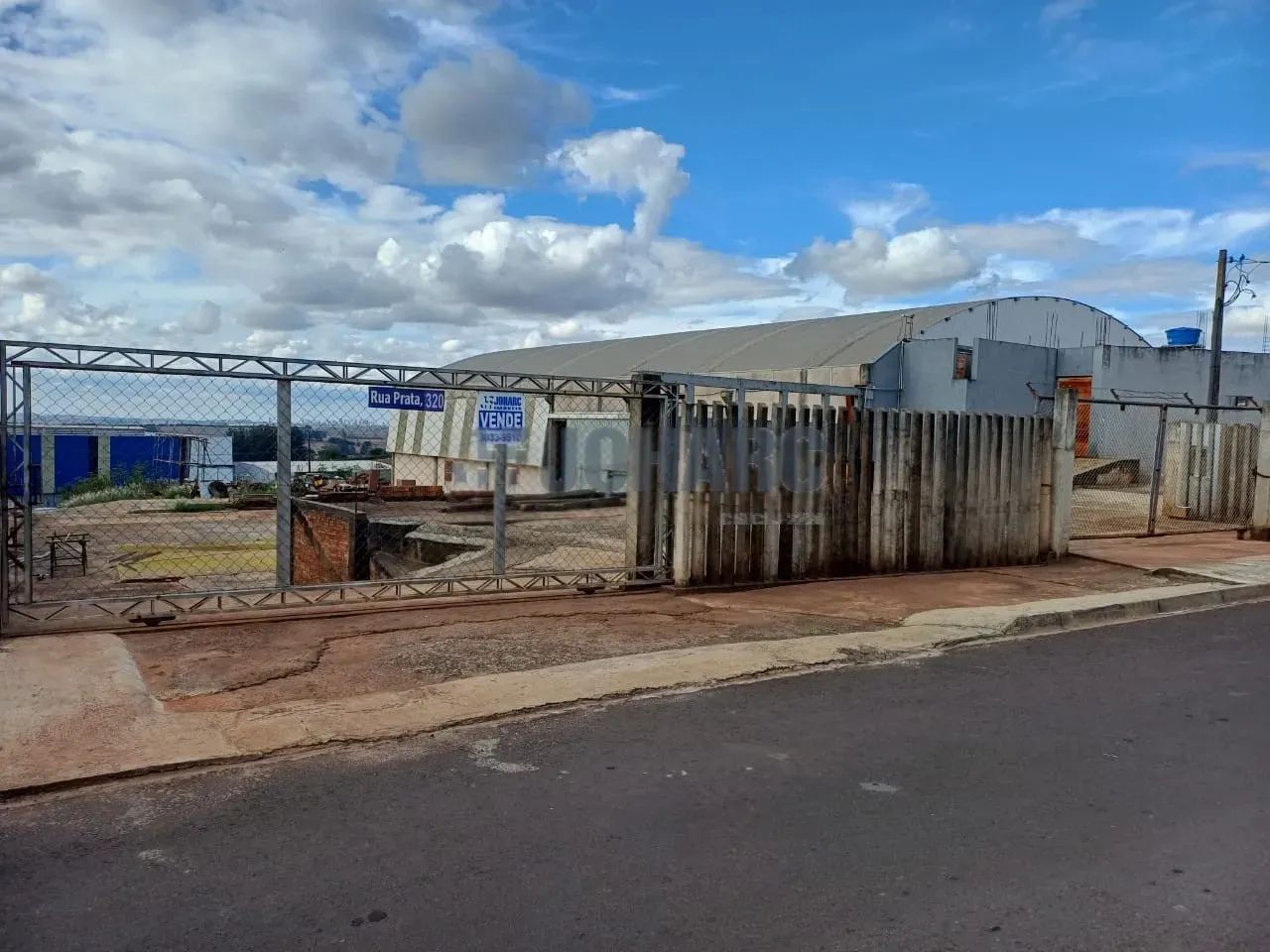 Barracão/Galpão à venda por R$ 1890000.00, 900.00 m2 - PARQUE INDUSTRIAL ZONA NORTE - APUC - Foto 2