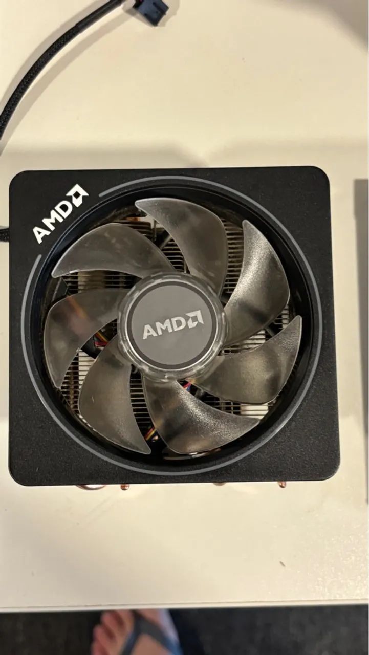 Ryzen 7 3700X com cooler Wraith Prism e caixa original (Usado) - Foto 4