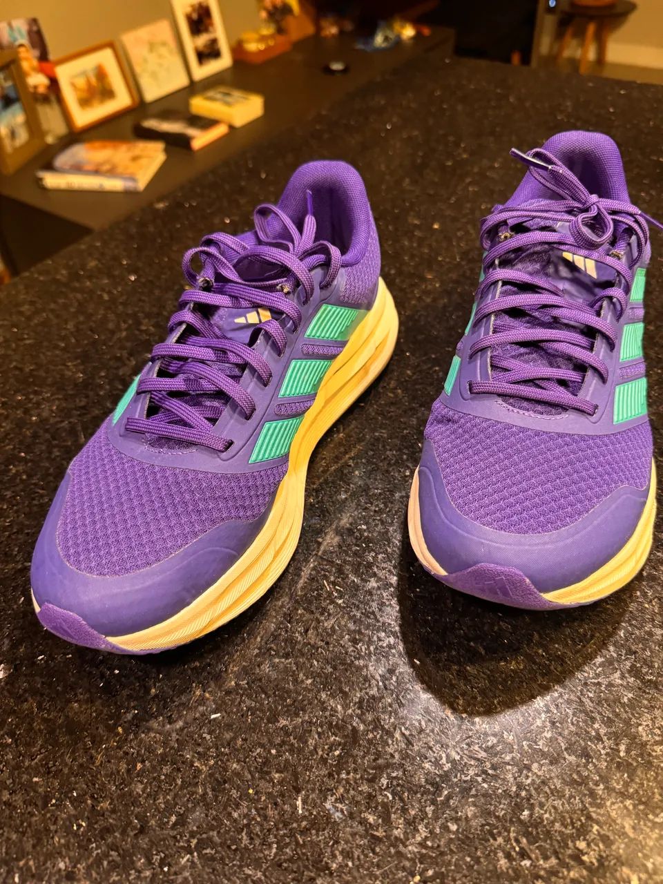 Tenis Adidas unissex número 39 novinho - Foto 3