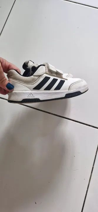 Tênis Adidas e outros 