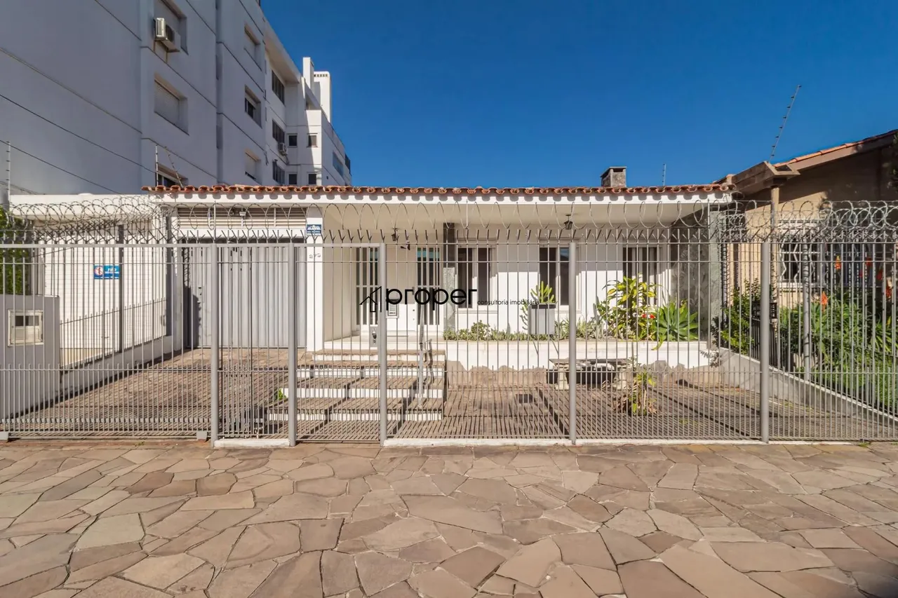 Excelente casa para aluguel e/ou venda no Centro - Pelotas/RS