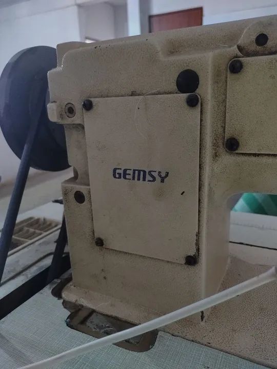 Máquina de Costura Industrial - Foto 3