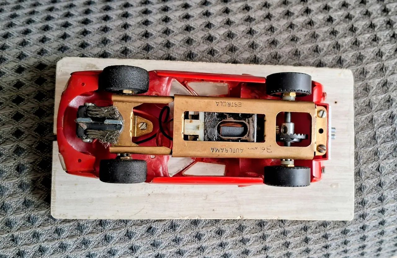 Carro de autorama estrela ford gt 40 década de 60 - Foto 6