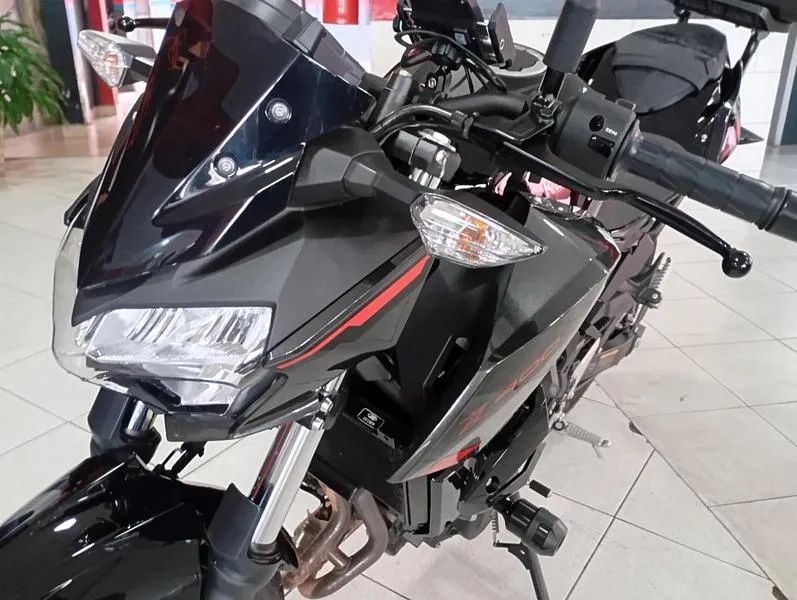 KAWASAKI Z 400 2024 - Foto 8