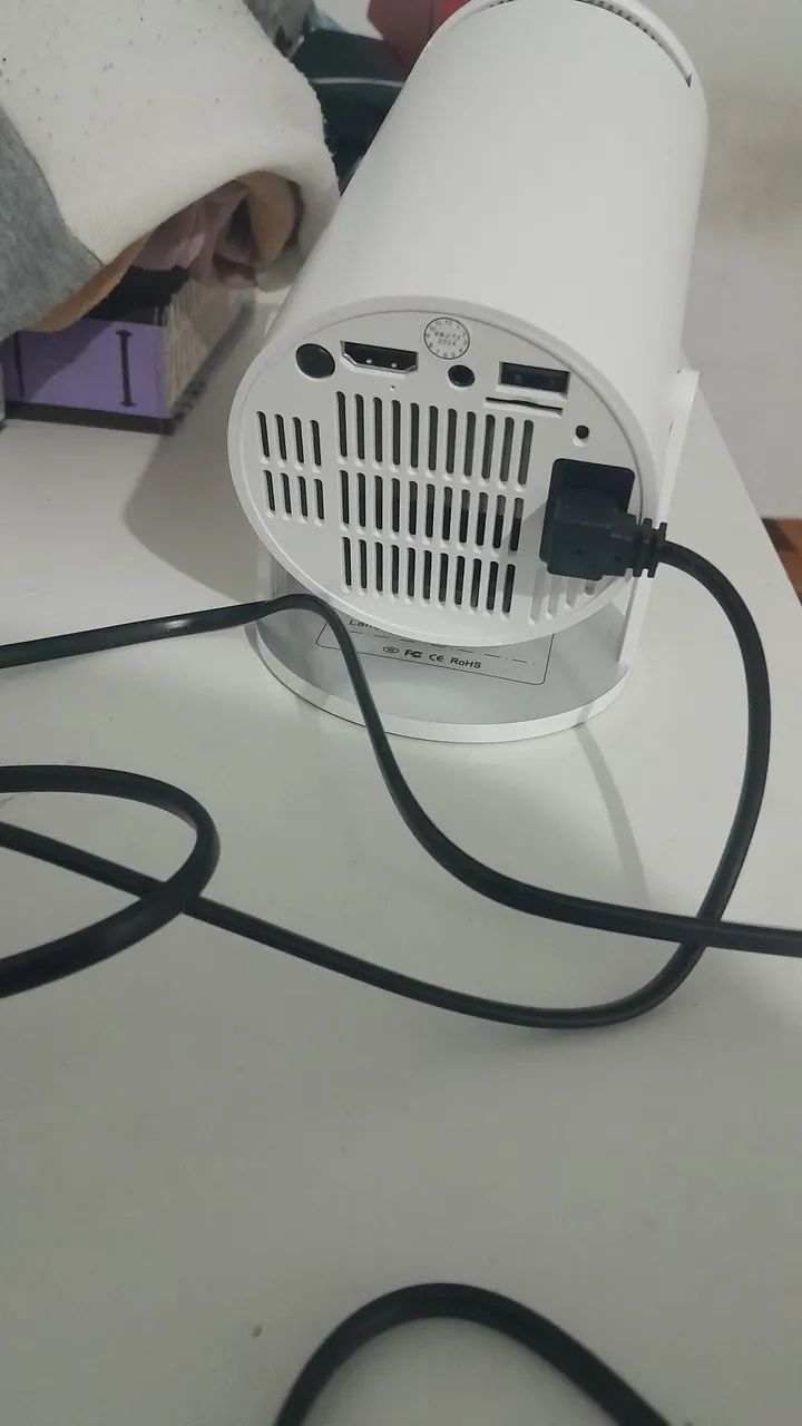 Projetor y300 Android  - Foto 2