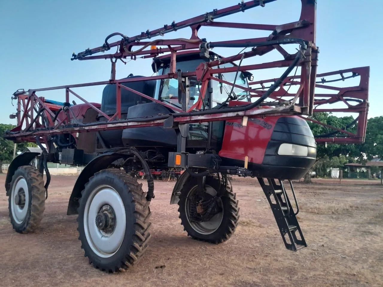 Pulverizador Case Autopropelido 2014