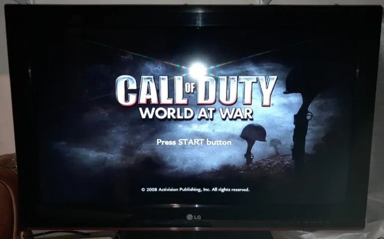 Jogo Original de XBOX 360 - Call Of Duty World At War (Completo Com Manual / Seminovo) - Foto 3