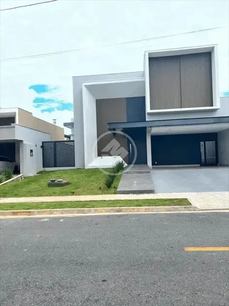 Sobrado à venda Condomínio Florais do Valle 3 Suítes Energia Solar na Avenida dos Florais