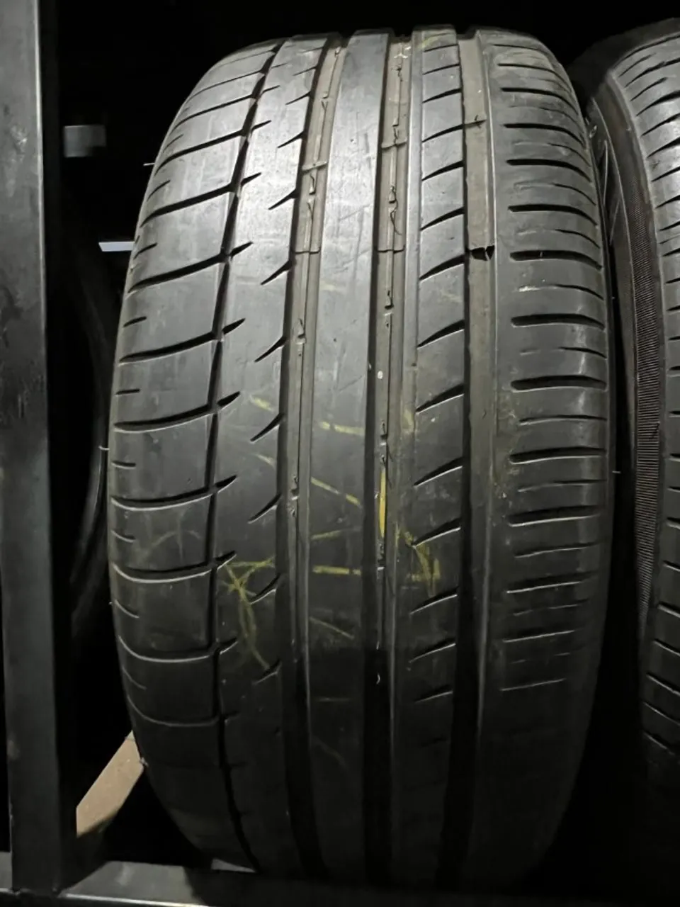 Pneu 225/50/17 Triangle 82 % Vida util