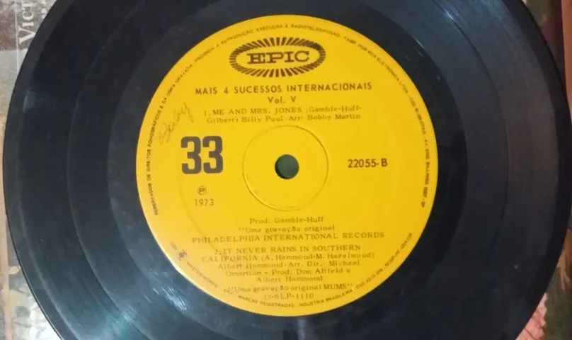 Disco de 1973 "Sucessos Internacionais" - Volume IV  - Foto 2