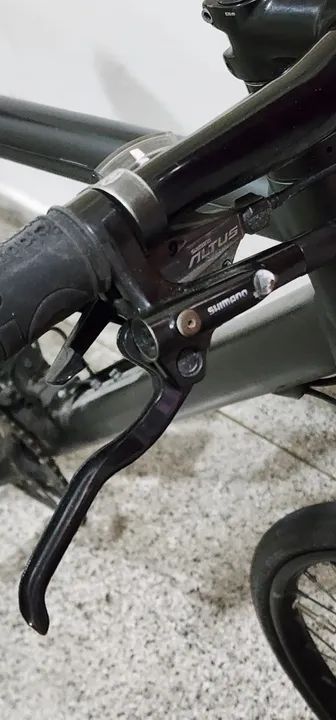 Bicicleta cannondale badboy 4 de um garfo so lefty - Foto 2