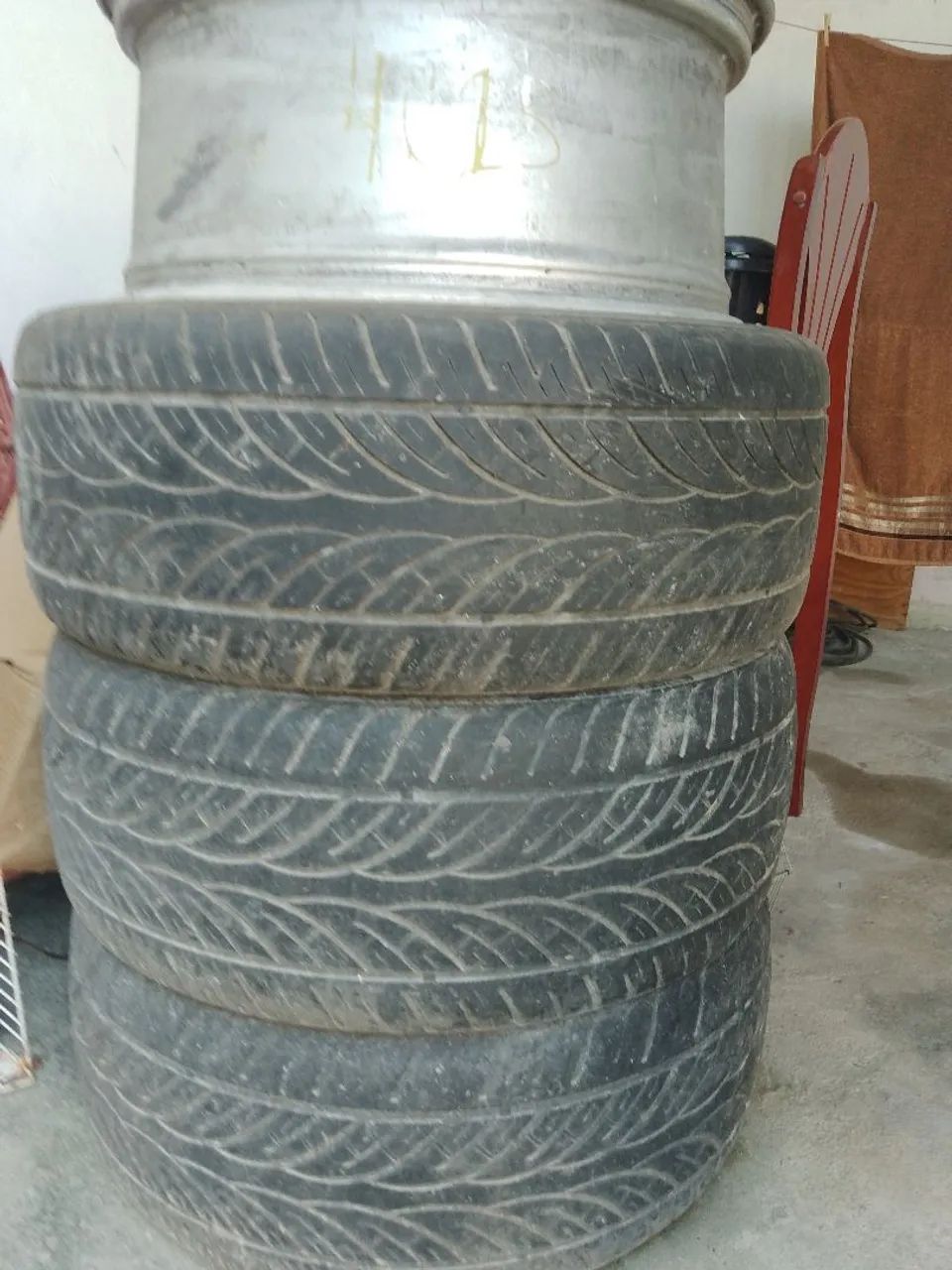 Pneu para carro - Foto 2