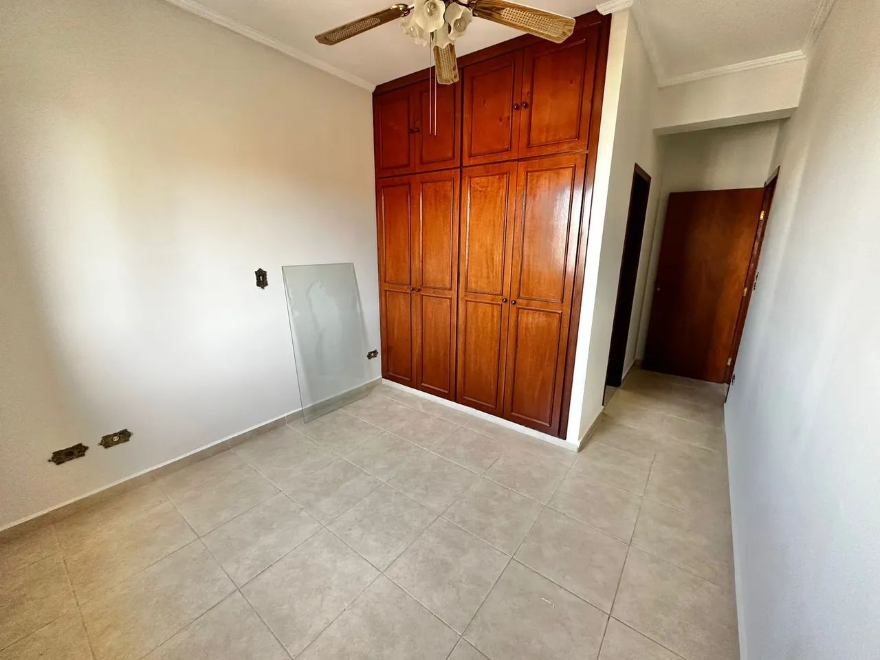Apartamento para aluguel tem 101 metros quadrados com 3 quartos em Centro - Taubaté - SP - Foto 3