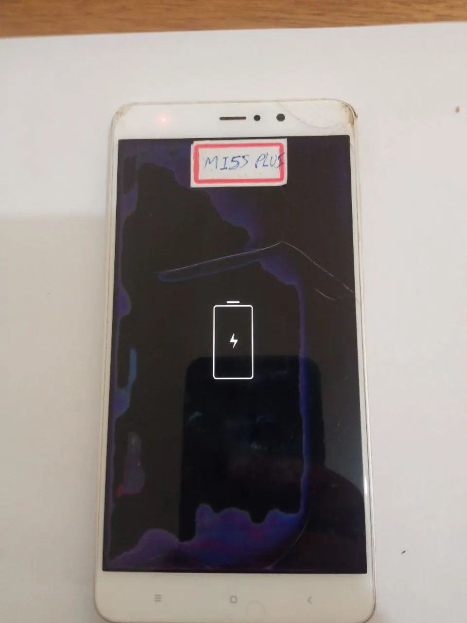 Celular Xiaomi Mi5s Plus com defeito 