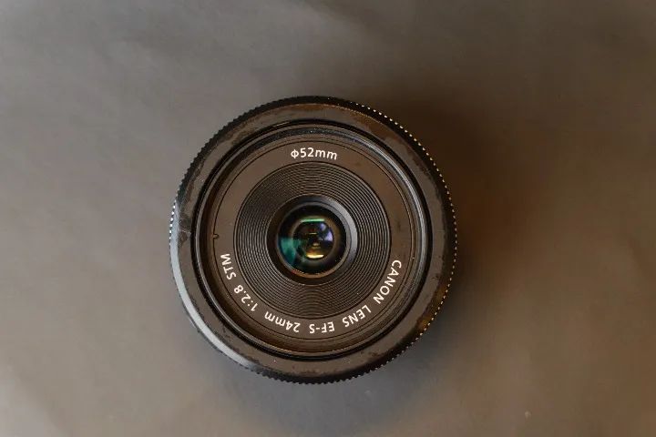 Canon EFS 24mm f2.8 - Foto 5