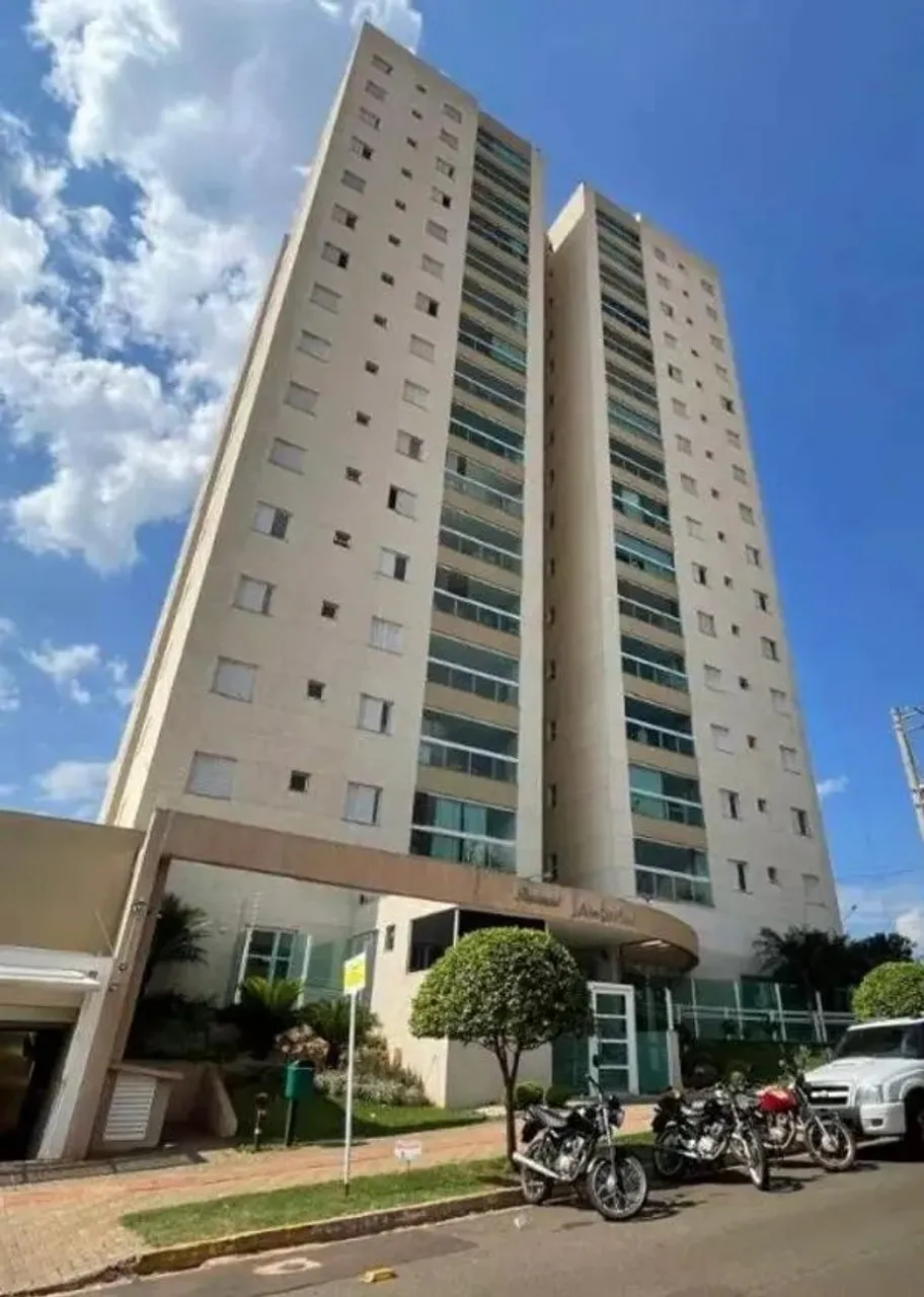 Apartamento para venda tem 123 metros quadrados com 3 quartos