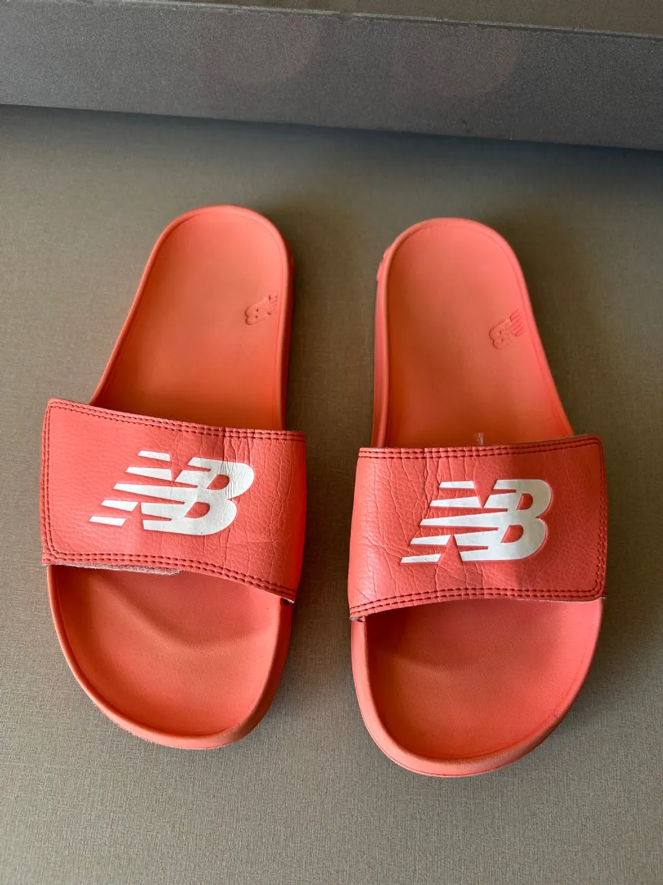 Chinelo new balance