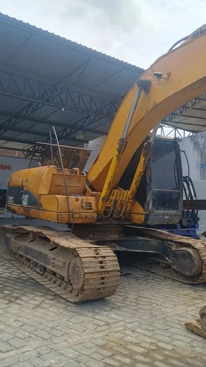  CAT 320C ANO 2006 - Foto 3