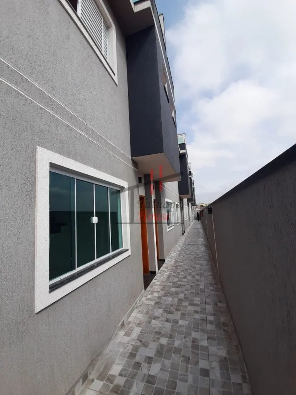 Casa em Condomínio em Penha