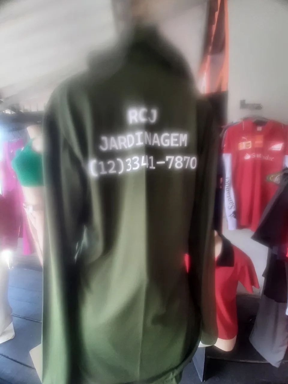 Uniforme em brim.polo.camisetas. - Foto 3