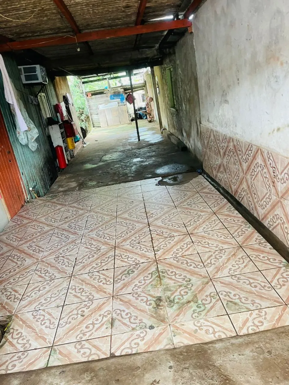 Vendo casa 90 mil