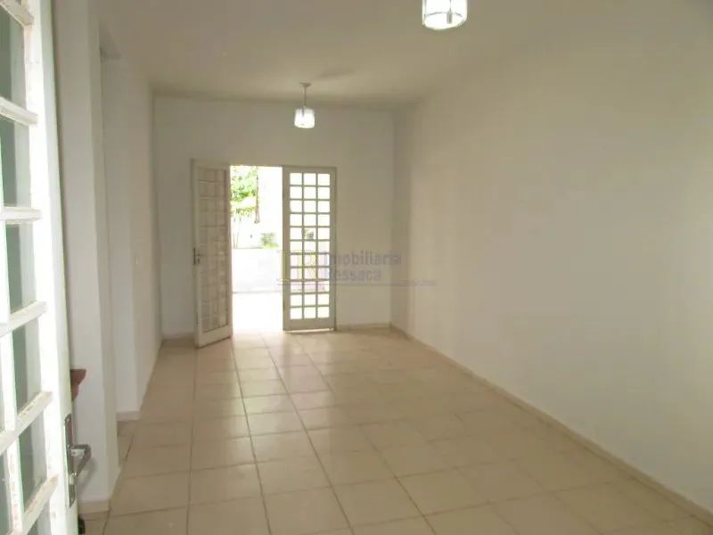 CASA GEMINADA TRES QUARTOS EM CONDOMINIO - Foto 2