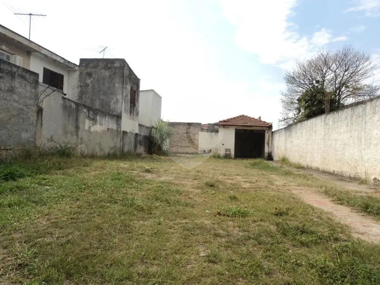 Terreno à venda em Lapa de baixo - SP