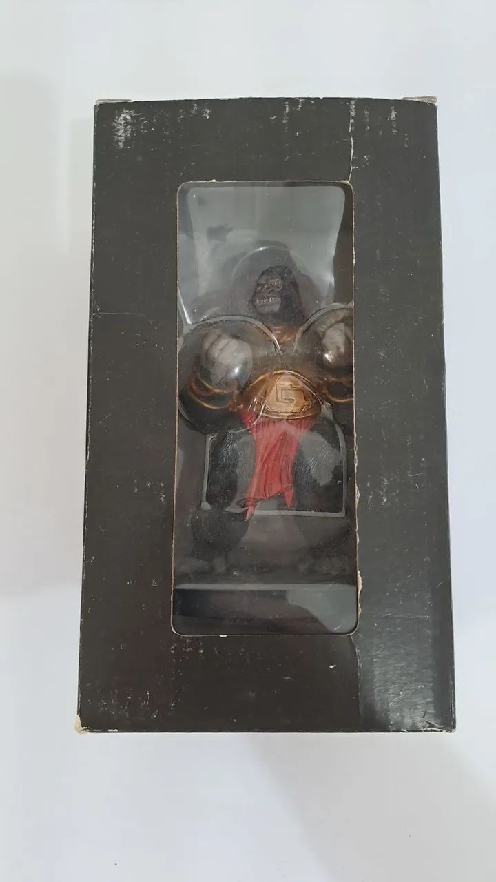 * MT Eaglemoss DC Comics Super Heróis Gorila Grodd Miniatura, Caixa, Proteção e Revista - Foto 2
