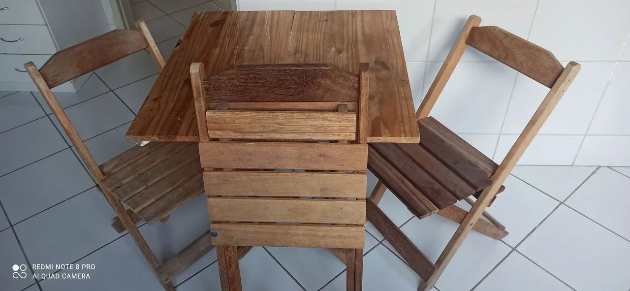 Conjunto de mesa com cadeira dobrável madeira  - Foto 2