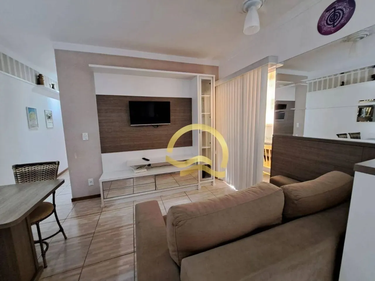 Apartamento com 2 dormitórios para alugar, 50 m² por R$ 2.860,00/mês - Itacolomi - Balneár