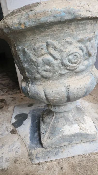 VASO TAÇA DE CIMENTO 60CM