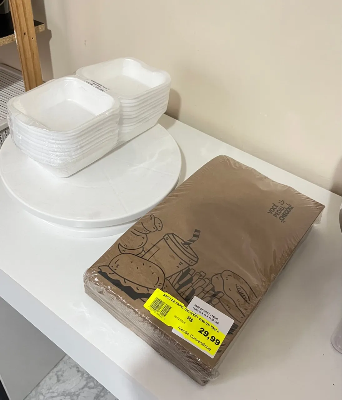 Saco de papel lanches e bailarina